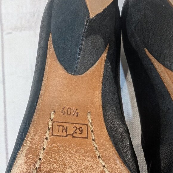 Tracey Neuls TN 29 Women's EUR 40.5 Black Leather Front Knot Cone Pump Heel - Picture 8 of 8